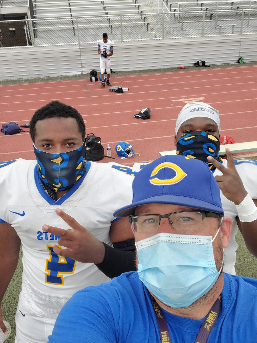CoachEaton2's tweet photo. Took this picture right before the game tonight!  These two were fixing to show out! Running backs  Number 4 Nick Crump and Number 10 Justin Cole! You're going to hear a lot about these two this year! #cometcity @OKCPS_Athletics @TheOklahoman_  @Cam_Jourdan https://t.co/n1E9NyAYRW