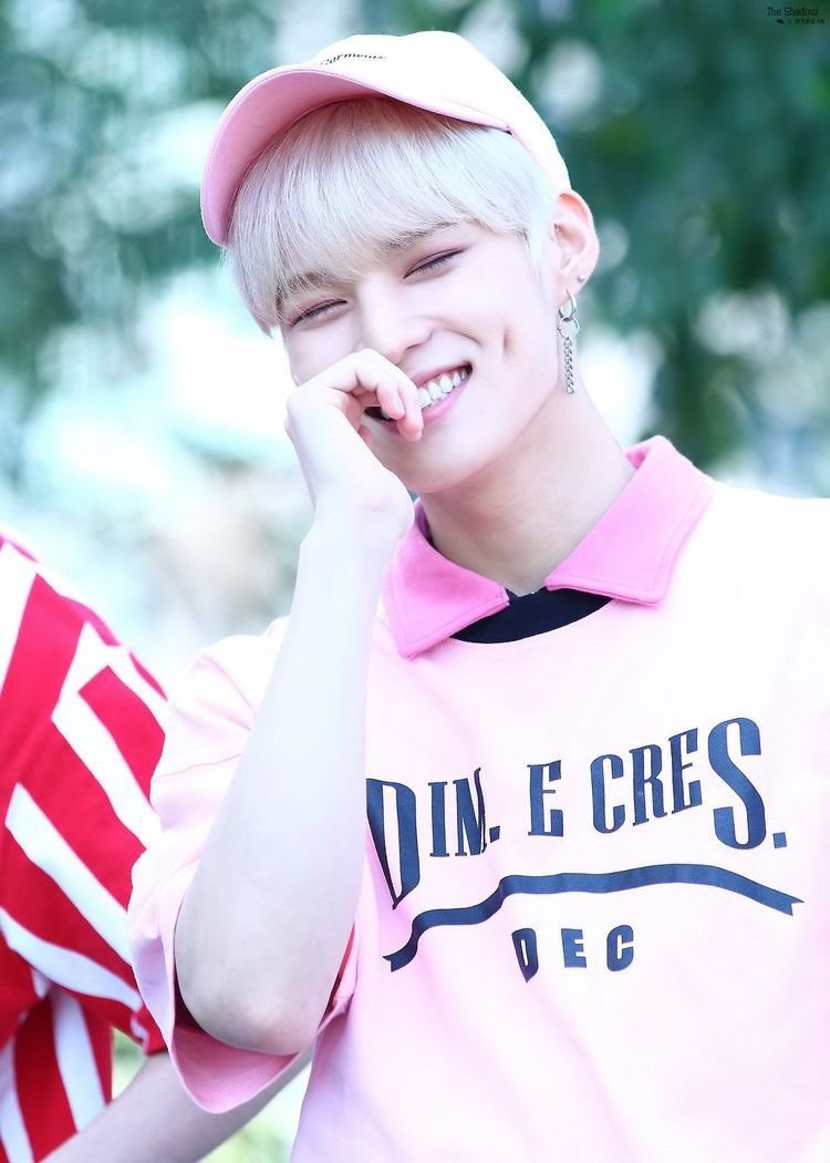 — Lim Sejun with blonde hair; a long thread  #VICTON  #빅톤