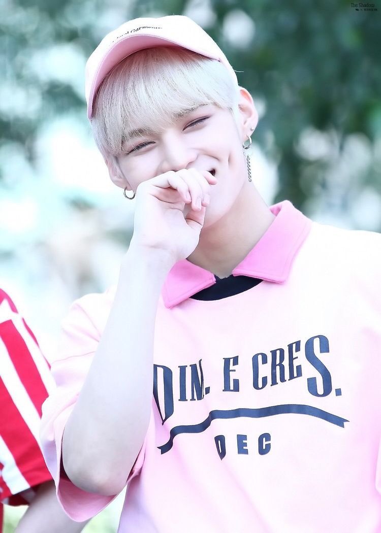— Lim Sejun with blonde hair; a long thread  #VICTON  #빅톤