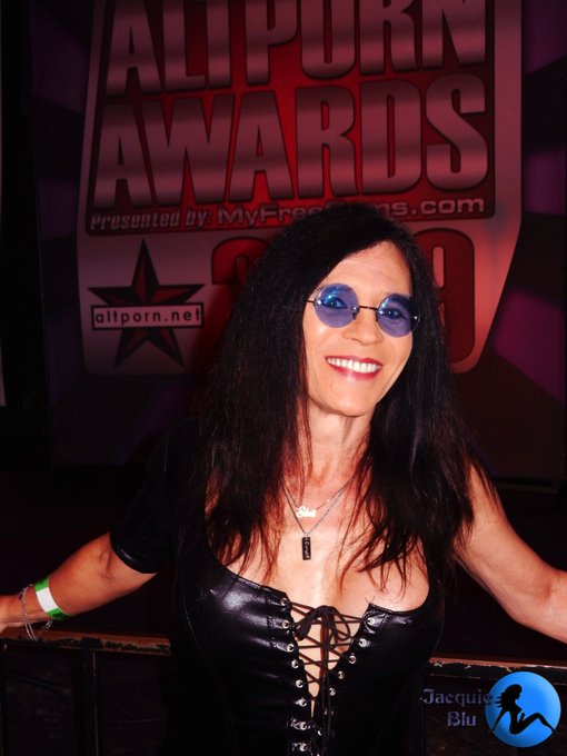 At the #AltPorn2019 Awards @AltPornNet @AltPornOrg https://t.co/avRfoidx5f<a href="/tag/altporn2019"class="tags">#AltPorn2019</a><a class="tags" target="_blank" title="On Twitter" href="/?out=eyJ0eXAiOiJKV1QiLCJhbGciOiJIUzUxMiJ9.eyJpYXQiOjE3MjQ2MjYyNzIsImlzcyI6InR3cG9ybnN0YXJzLmNvbSIsIm5iZiI6MTcyNDYyNjI3MiwiZXhwIjoxNzU2MTYyMjcyLCJyZWRpcmVjdF91cmwiOiJodHRwczovL3R3aXR0ZXIuY29tL0FsdFBvcm5OZXQifQ.T8E6KCicQ55wJIYWT50atmYmOlPdlWUUcHenQ3Wx4NDKJCeLrzNEk3PcdfmEWR6_uv_WJ6Ng1yuv9ftOieBA2g">@AltPornNet</a><a class="tags" target="_blank" title="On Twitter" href="/?out=eyJ0eXAiOiJKV1QiLCJhbGciOiJIUzUxMiJ9.eyJpYXQiOjE3MjQ2MjYyNzIsImlzcyI6InR3cG9ybnN0YXJzLmNvbSIsIm5iZiI6MTcyNDYyNjI3MiwiZXhwIjoxNzU2MTYyMjcyLCJyZWRpcmVjdF91cmwiOiJodHRwczovL3R3aXR0ZXIuY29tL0FsdFBvcm5PcmcifQ.zC8bzmWU_jgDVaQQTF7WYfxAB4zRPLFDdc_9AqYdE0bAVRy30yWE3pbvofJMDmyquAjDV6eoKot_pjEdwVqlrw">@AltPornOrg</a>