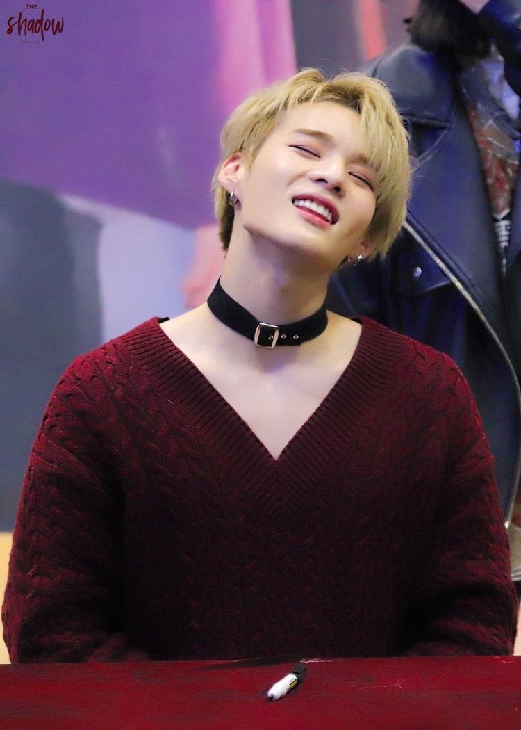 — Lim Sejun with blonde hair; a long thread  #VICTON  #빅톤