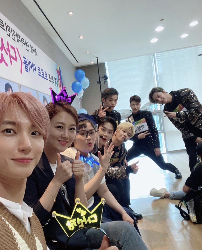 teukables's tweet photo. 200822 Teuk’s IG update: #favoriteentertainment🎤#musiccore #debutstagetoday #fixthegaze👀✨ https://t.co/LdsiBfTmVp https://t.co/7PE0xgzy2t