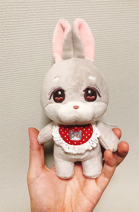 쟌토끼는 점이 안보여서 주둥이를 좀 수정해야될거같고... 왕사자는 전반적으로 괜찮긴 한데 얘도 수정이 필요하긴 할듯한🤣 주둥이때문에 13cm로 했더니 뽀쟉미가 조금 아쉽지만 주둥이가 다했네요ㅋㅋㅋㅋㅋ