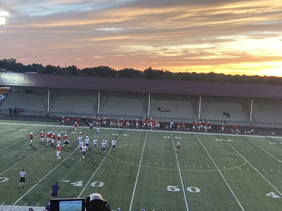 mikebears25's tweet photo. Jackson Football on a Friday!!!! https://t.co/vQgzZiISVo
