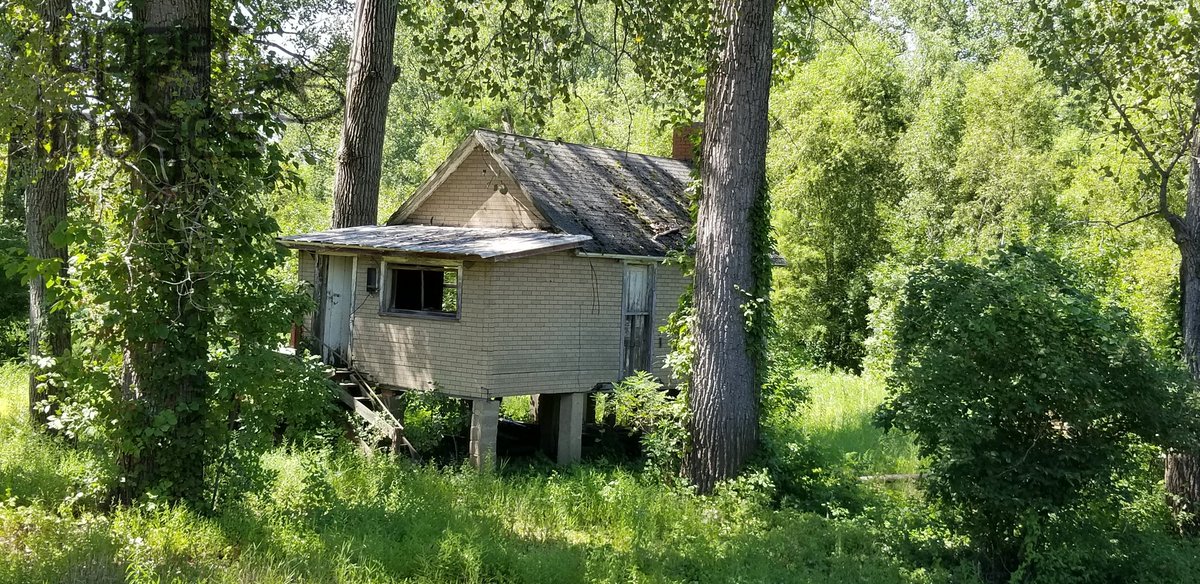 UpperImages's tweet image. Stopped by here today.