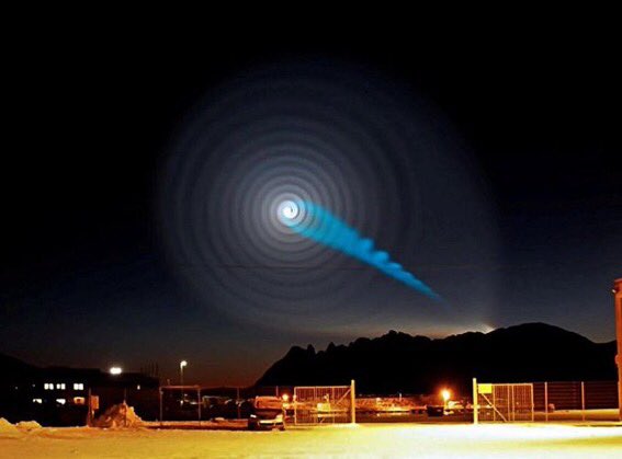 gr8save27's tweet image. Definitely some other funky business going on there #norwayspiral opening portals