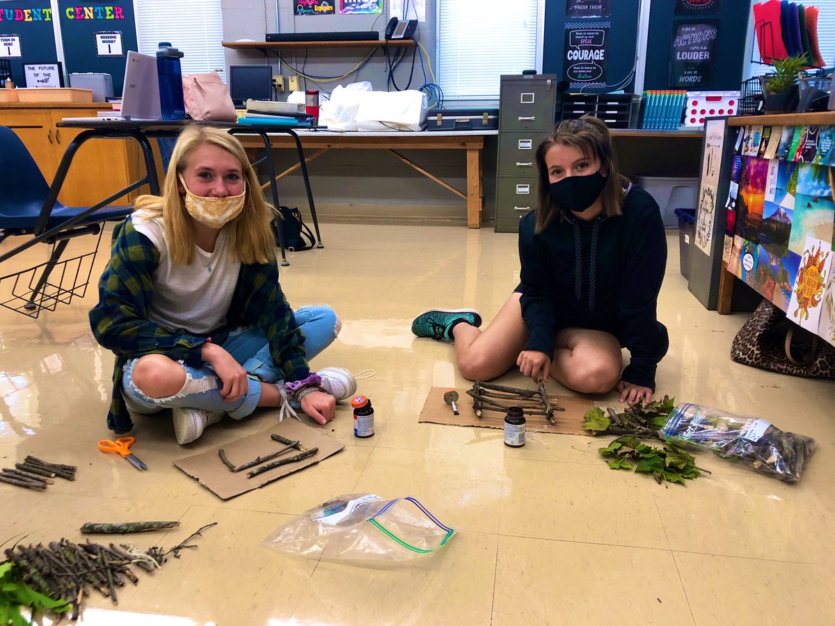 My Living Environments class started making their “Natural” houses today! <a href="/RBHSRockets/">RBHS</a> #FACS #LivingEnvironments