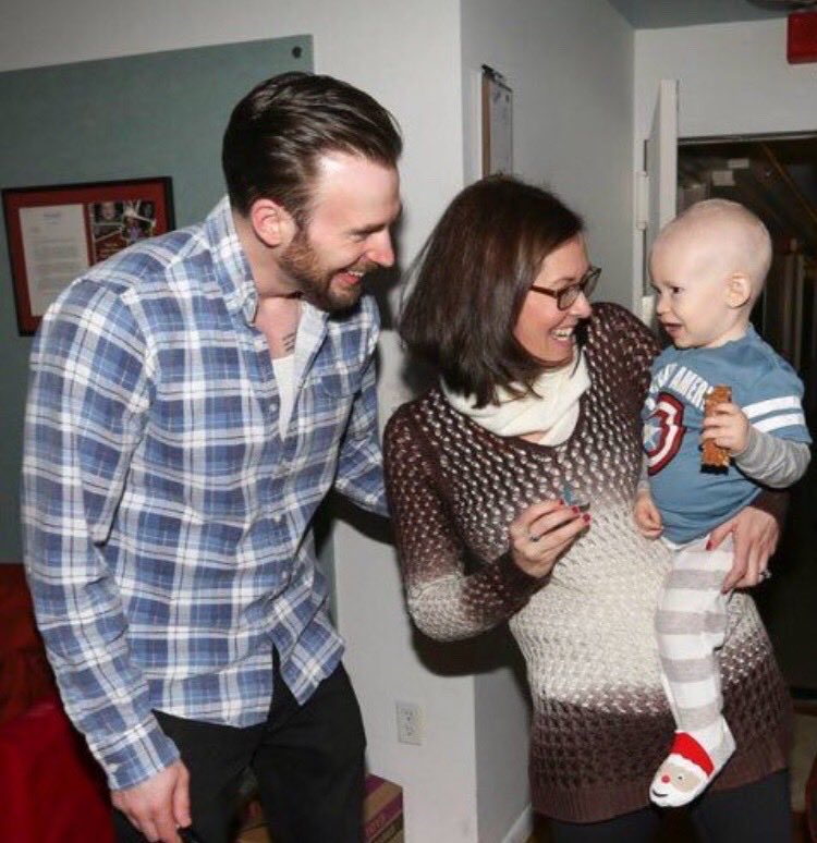 chris evans with children: a very necessary thread.
