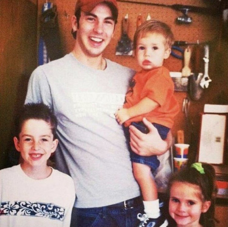 chris evans with children: a very necessary thread.