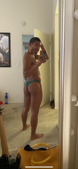 this WAPPPPP  bout to shake some shit up tonight 🎬🎬 🍑🍑🍑🍑 😛😛😛😛 💥💥💥💥 https://t.co/MXMXSwuylN<a href="/tag/merrychristmas"class="tags"><span>#merrychristmas</span></a><a href="/tag/naughtylist"class="tags"><span>#naughtylist</span></a>