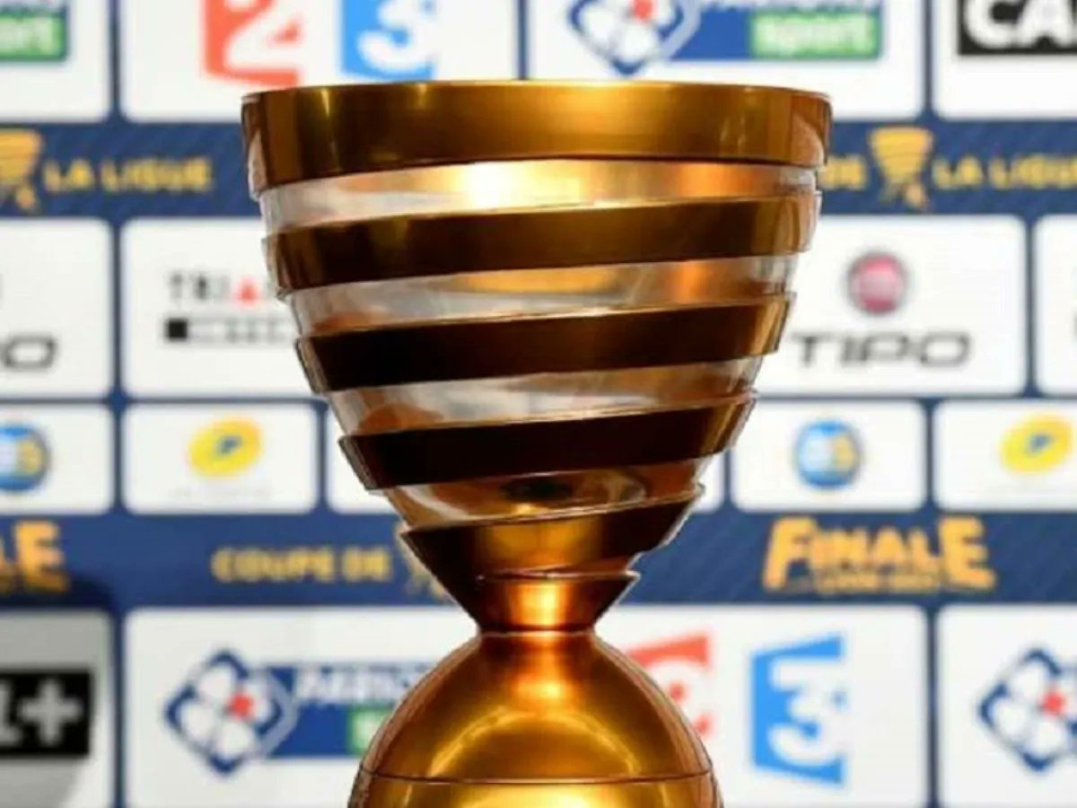 ØªÙˆÙŠØªØ± Gunners Argentina Ø¹Ù„Ù‰ ØªÙˆÙŠØªØ± Llegue A La Conclusion De Que El Triplete Definitivo Seria El Trofeo De La Premier El Trofeo De La Copa Alemana El Trofeo De