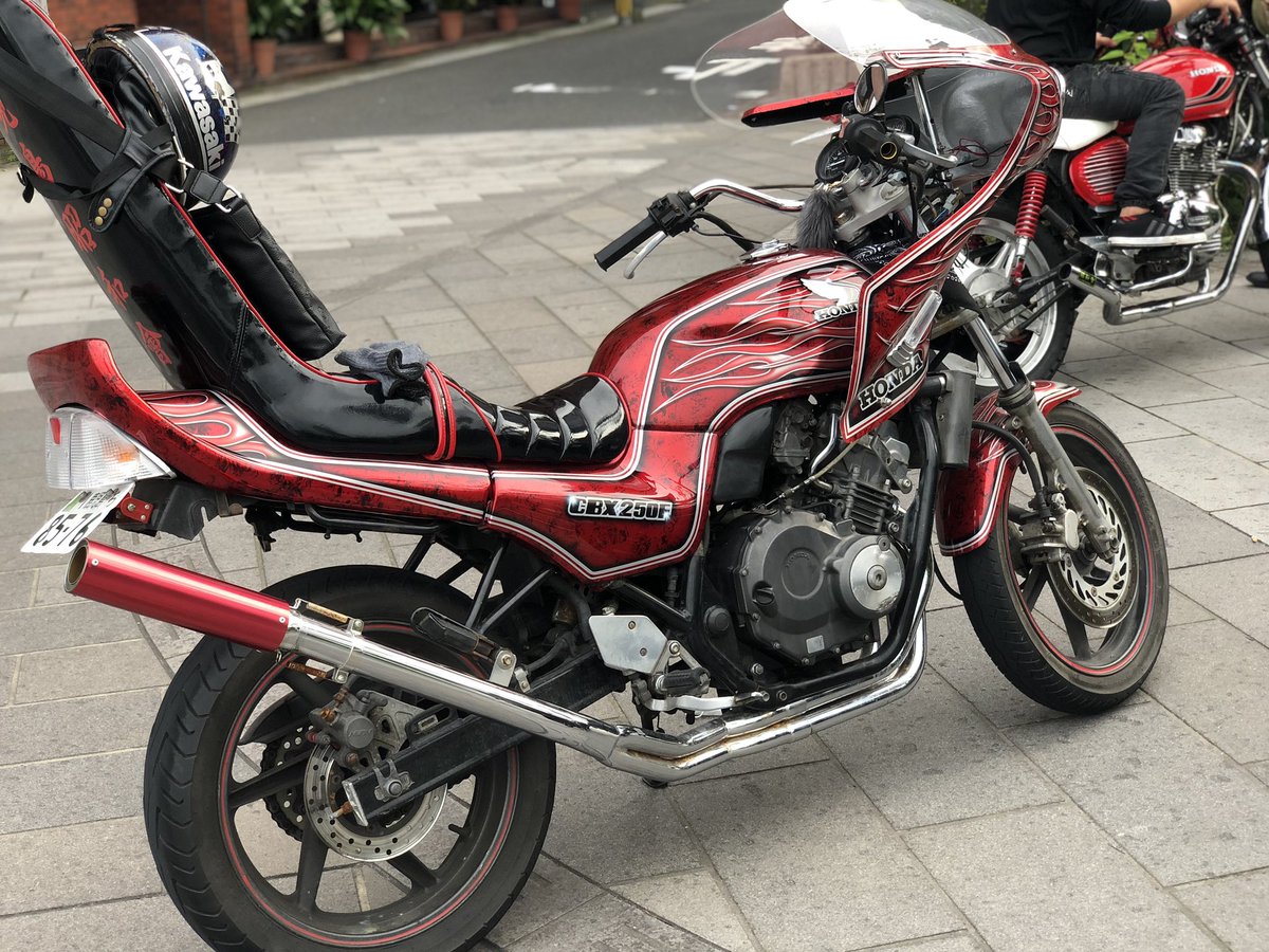 zephyr0706's tweet photo. ジェイド
まじで誰か買いません？
400乗り換えるため出品です！

話早い方優先します。

鹿児島からになります！
回してください！

#単車売ります
#ジェイド売ります
#XJR売ります https://t.co/LRTsDo2emK