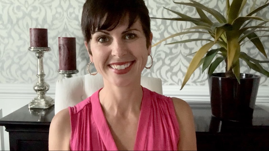 KatherineLiola's tweet photo. Invest in the community that you are building. Give more to the relationships you have already made and are aligned with your values and goals.  Stick out your virtual hand. Begin new conversations.          https://t.co/FXwSM5g8LX #financialfitnessfriday #networking #community https://t.co/C2bKZLb6ZR