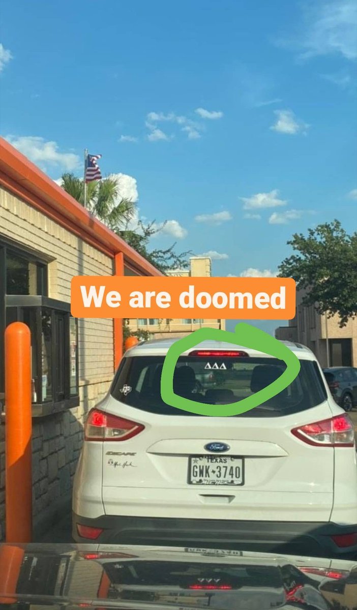 Unmasked Aggies tweet media