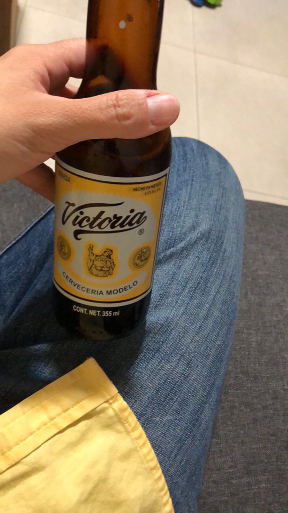 RoooRmz's tweet photo. Ya te extrañaba, Vicky. 
#Día160 https://t.co/SHn71P4q4f