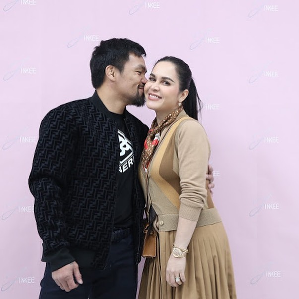 inquirerdotnet's tweet photo. "I saw how she envisioned this dream. I supported her as she made it a reality."

LOOK: Senator Manny Pacquiao announces another dream that his wife Jinkee achieved: to have her own cosmetic line. | 📷Manny Pacquiao Facebook https://t.co/EpeUY2Mphu