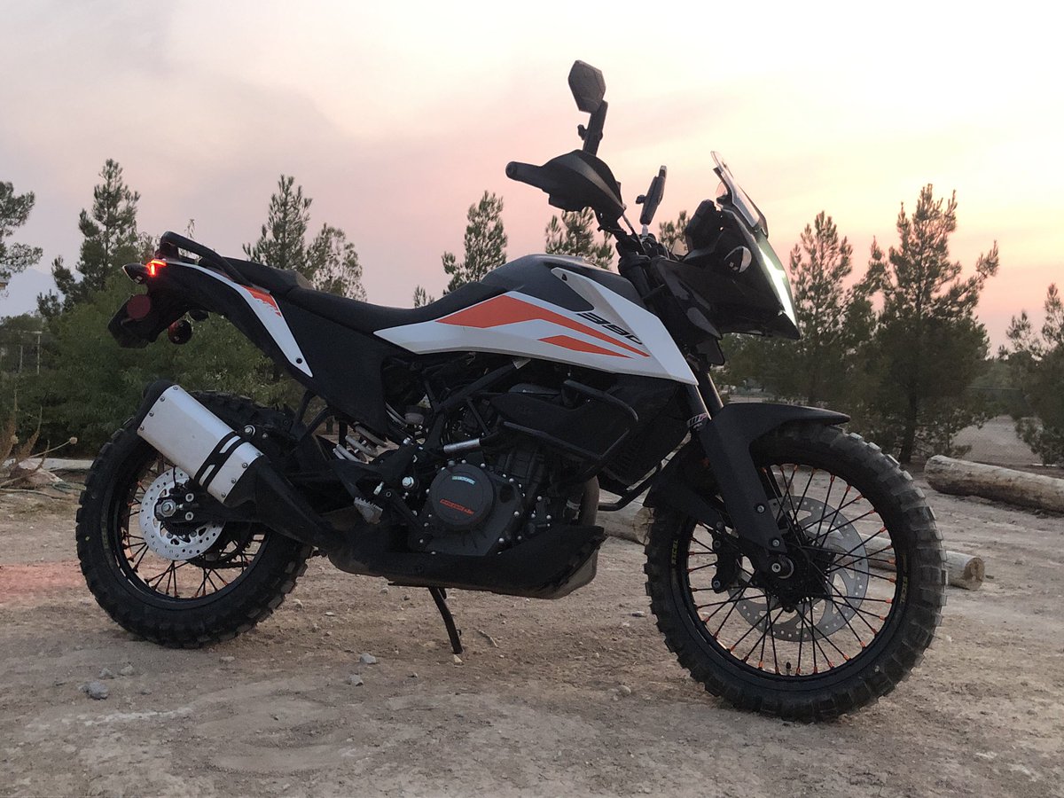 DirtBikeTest.com tweet media