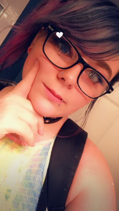 Attitude because I haven&rsquo;t got your tributes today!!! 😡😡 Who&rsquo;s going to spoil me while I sleep? #findom_goddess<a href="/tag/paypiggies"class="tags"><span>#paypiggies</span></a><a href="/tag/onlyfansgirl"class="tags"><span>#onlyfansgirl</span></a><a href="/tag/findom_goddess"class="tags"><span>#findom_goddess</span></a>