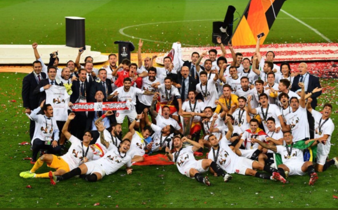 mwaiholapeter's tweet photo. @sevillafc Crowned 6th Europa Ligue Title after 3-2 Victory against @inter Yesterday Night.
Congratulations @laliga based club๐
#PeterMwaihola #UchaguziMkuu2020 #Mitindo #SreyerHairSolution #ChebeOil
#nickiminaj #naijamusic #kenya #netflix #habari #nipashe #breakingnews https://t.co/Edmrl7fk3h
