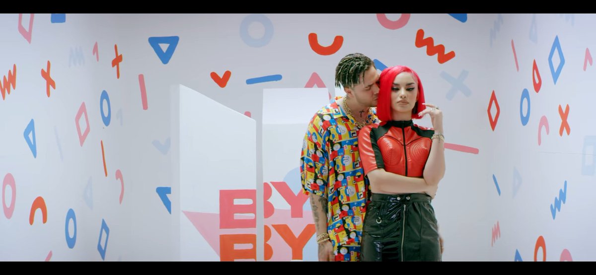 belenn_c_'s tweet photo. @oreana21248741 10000000000🔥🔥
BYE BYE OFFICIAL VIDEO https://t.co/OsUZQTV2QH