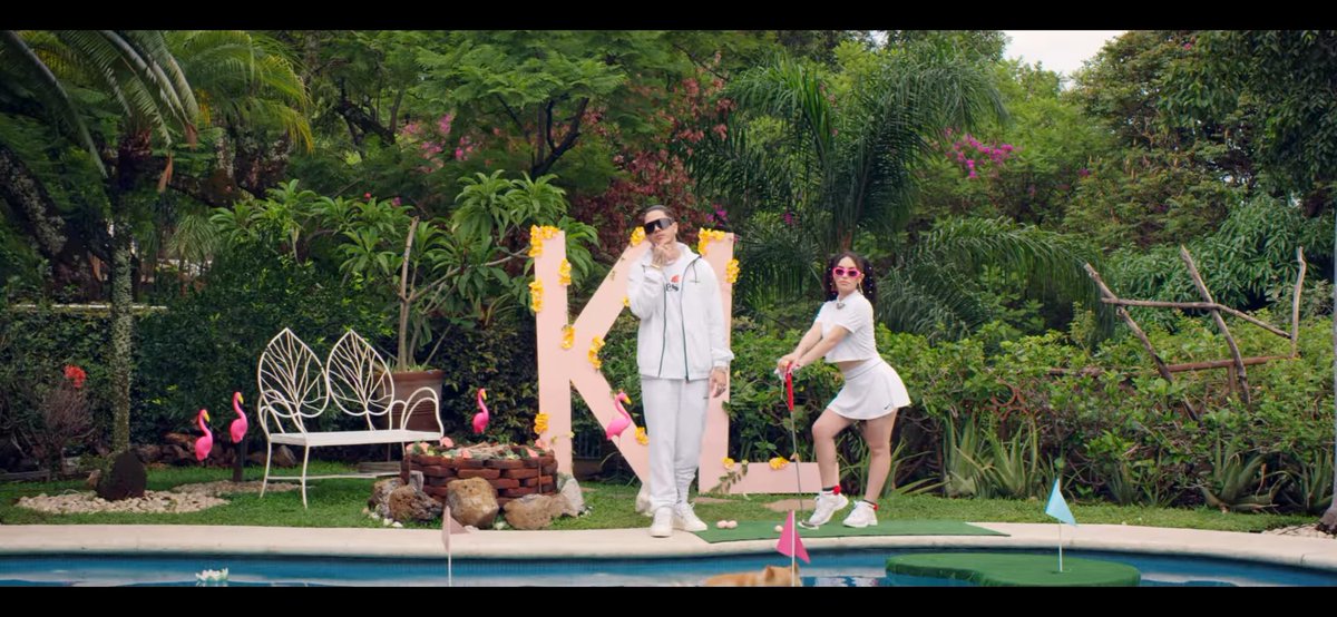 belenn_c_'s tweet photo. @HumanaX3 @KimberlyLoaiza_ @Juandedios_P Osi osi amooo🥺🥺🥺🥺
BYE BYE OFFICIAL VIDEO https://t.co/OHx0zvtaEr