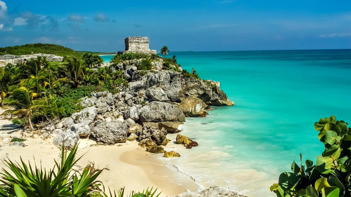 And the last major site we visited before heading back to Merida was the amazing Tulum on the Caribbean Sea. One of my favorite buildings there is the Temple of the Frescoes, which is of course painted with frescoes inside.