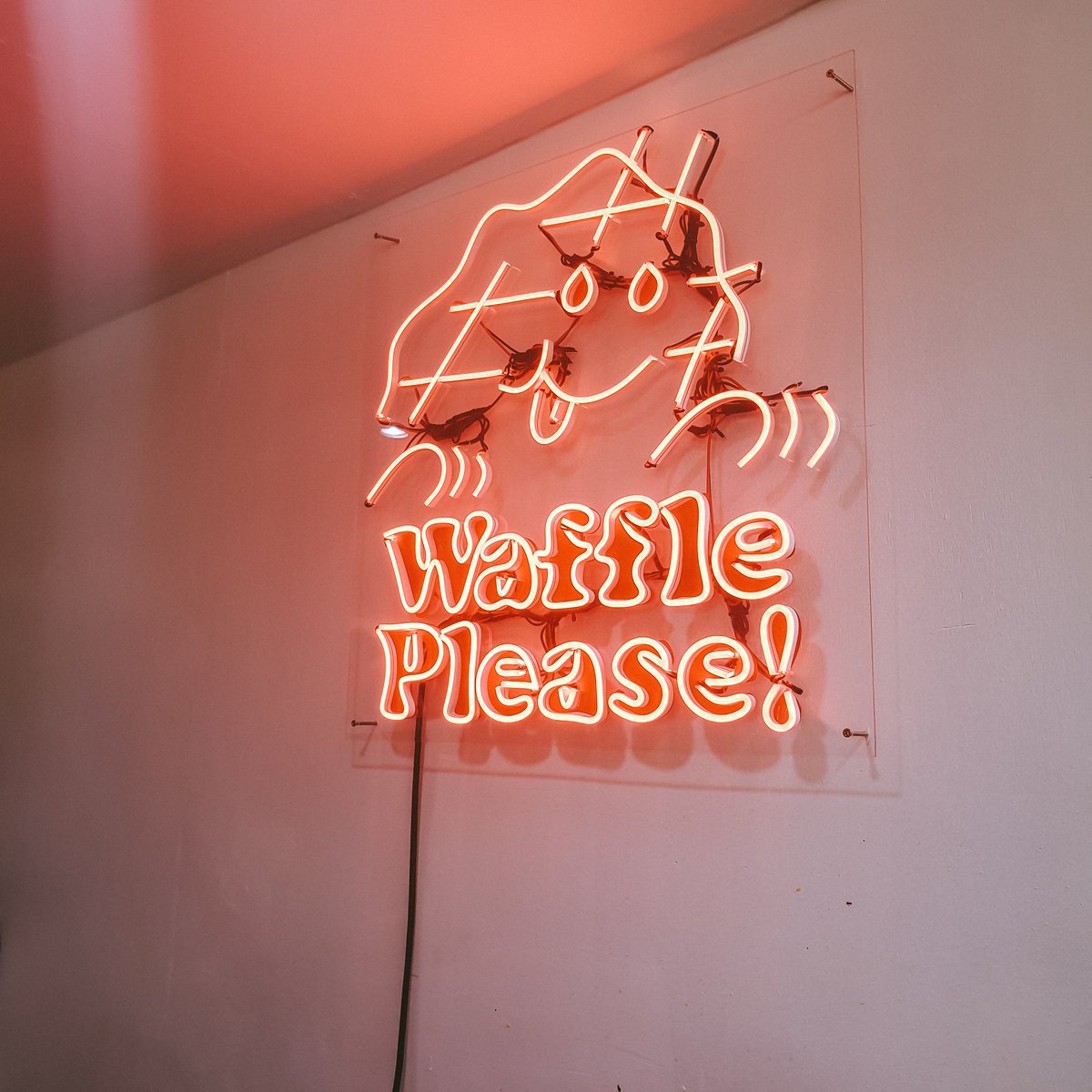 pailongkhong's tweet photo. 07 Waffle Please 😊💗
วาฟเฟิลเกาหลี วิปครีมตูมๆ เริ่มต้น39.- สายหวานห้ามพลาด
📌 อาคารมานูย่า mrt สุทธิสาร
#ไปลองของ #คาเฟ่กรุงเทพ #วาฟเฟิลเกาหลี @aroii #วาฟเฟิลไส้ทะลัก #waffleplease https://t.co/OBtEUeyrc5