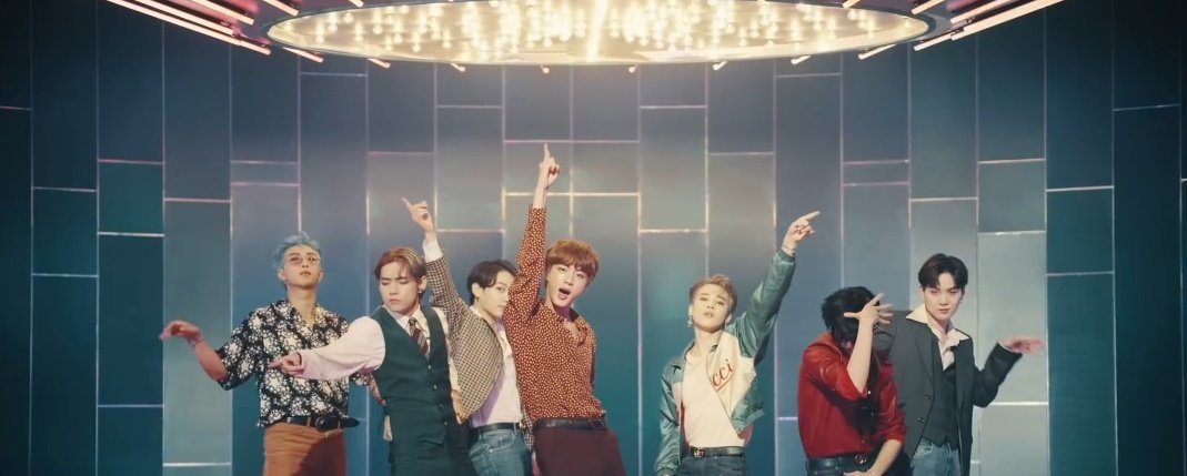 BabyKzinha's tweet photo. "shining ✨ through🌺the🎈city🏙with💕a🧚🏻little🤏🏻funk 🥳 and soul ✨, light🔥it💋up⚡️like🌈dynamite🧨"
@BTS_twt
#MagicStreamShop
#DynamiteBTS https://t.co/eBZgyaG21E