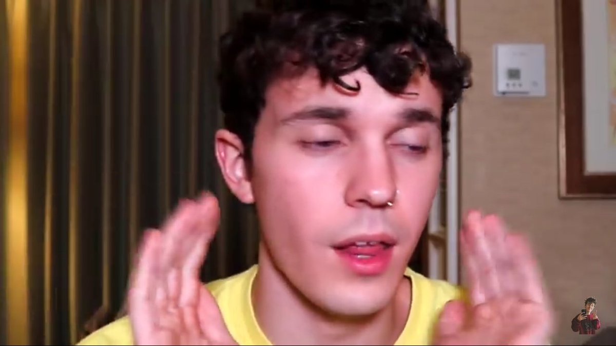 mairevenge's tweet photo. @kurtisconner  My only intention was to pause the video https://t.co/fYlDGE6WHn