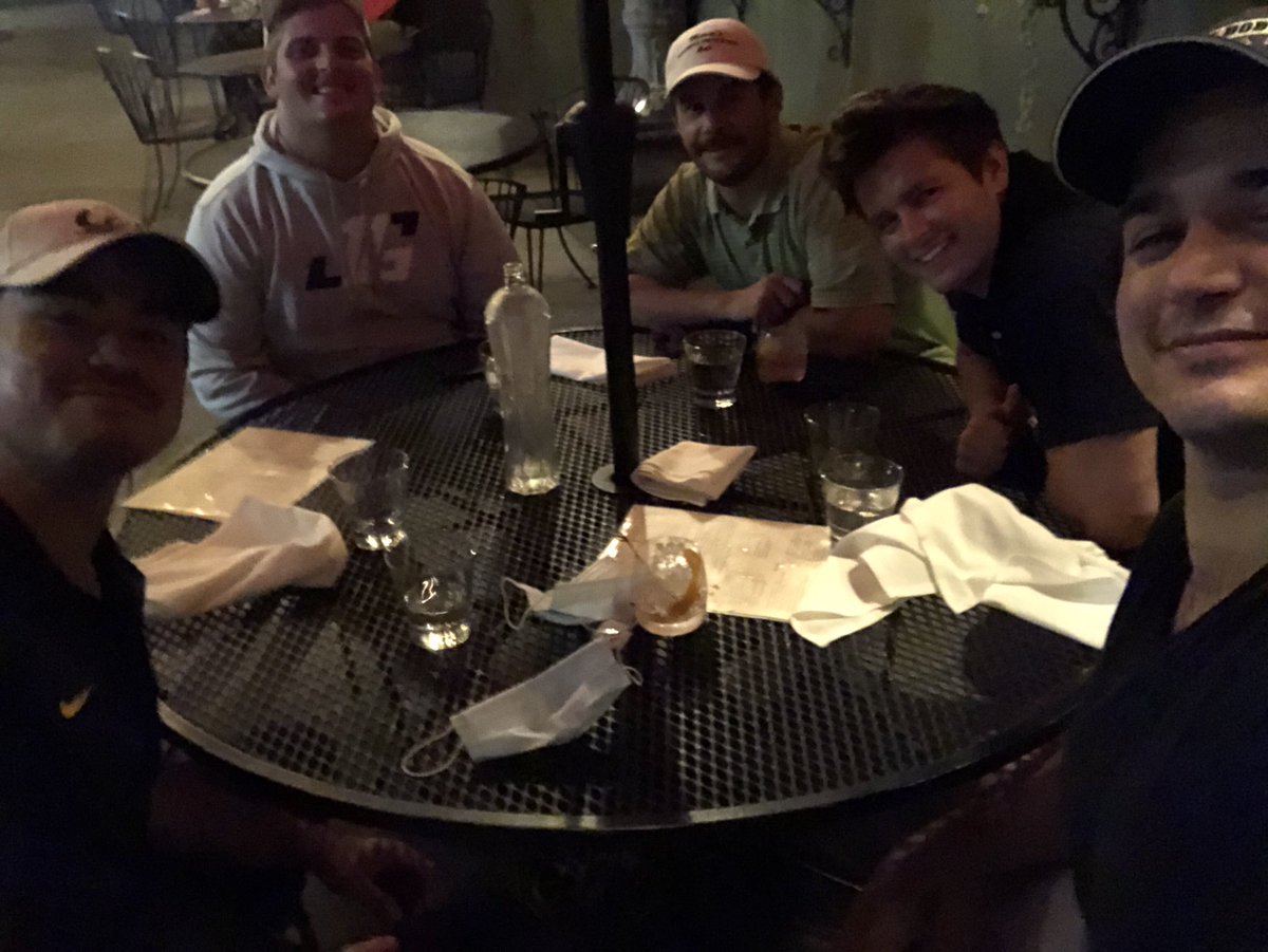 zerbinote's tweet image. Lamb shanks