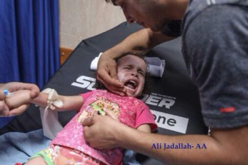 MaBuddytango's tweet photo. No hay palabras para describir tanta maldad, solo el dolor como humana, rabia e impotencia. 
Estas fotos son de los niños que fueron heridos en el bombardeo de hoy. 
Cuál ha sido su crimen? Cuál es su culpa? 😞💔
#Group4Palestine https://t.co/FtGXHxzi8F