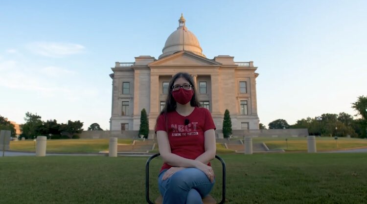daretohug's tweet photo. #WeReopenSchoolsWhen positivity rate is <5% for 14 days in our county. It is not currently safe for in person.I support phased reopening plan.Virtual for all starting August 24th.I am happy to stand with @LREAintheRock for safe start by teaching from home. @AsaHutchinson #ImBent https://t.co/mGpWEyrtsn