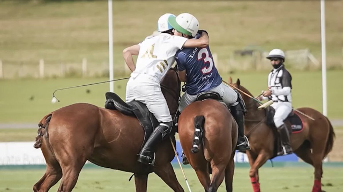 ChukkaPandit's tweet photo. Clash Of The Young Titans... POROTO vs BARTO Queen’s Cup Quarter Finals. Saturday August 15 3pm. Next Generation vs Les Lions/Great Oaks on Guards TV @guardspoloclub https://t.co/bhwQtz2gU2