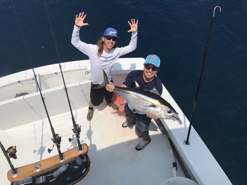 MIAMI_FISHING's tweet photo. Come fish the Hot Shot Charters #miami#hotshotcharters#deepseafishing##mifishingdeepsea https://t.co/AeoNYNhHTc