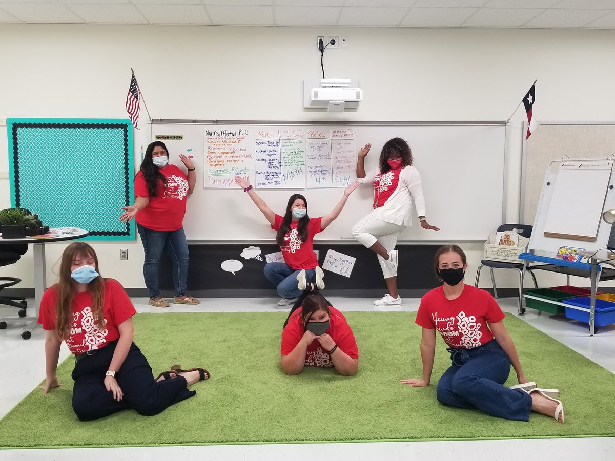 Cottonwood's phenomenal 4th Grade Stars sharing their norms and roles for grade level PLC. ❤ "be flexible....extend grace"  #cultivatingleaders  #just4kids <a href="/CottonwoodCISD/">Cottonwood Elementary, CISD</a> <a href="/SuptTrotter/">Chris Trotter</a> <a href="/ClevelandISDTX/">Cleveland ISD</a>  <a href="/rpena_richard/">Richard Pena</a>
