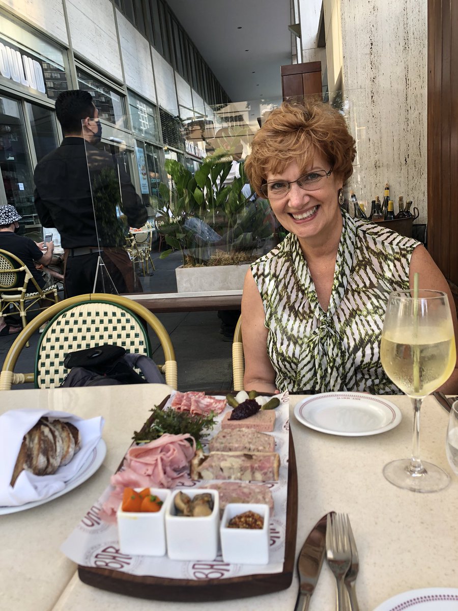 8/ None of this would be possible without a little extra help and support structures for baby-raising help. Shout out to all the grand-moms out there who are helping out in a pinch. Make sure you treat them to a glass of wine are your fave French bistro at the end of a long week.