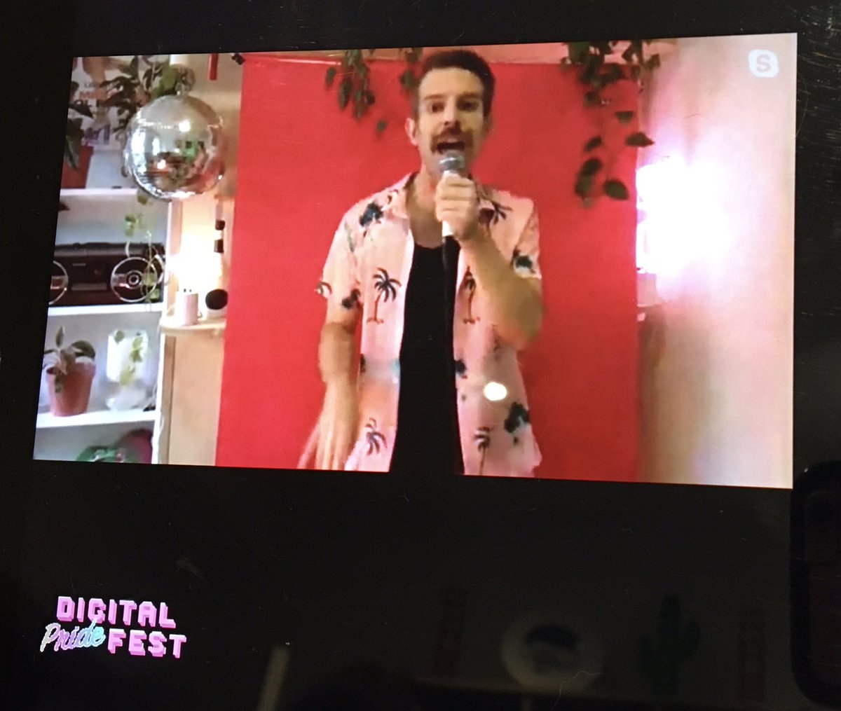 Anne (@Habersville1) on Twitter photo 2020-08-14 20:00:15 @brightlightx2 What a treat! Thank you Rod for a fabulous live #DigitalPrideFest show this eve xx #CryAtFilms #Sensation #ANewWordToSay #IUsedToBeCool #CarefulWhisper #GoodAtGoodbyes #IWishWeWereLeaving #ItsAlrightItsOk #InYourCare @brightlightx2 What a treat! Thank you Rod for a fabulous live #DigitalPrideFest show this eve xx #CryAtFilms #Sensation #ANewWordToSay #IUsedToBeCool #CarefulWhisper #GoodAtGoodbyes #IWishWeWereLeaving #ItsAlrightItsOk #InYourCare
