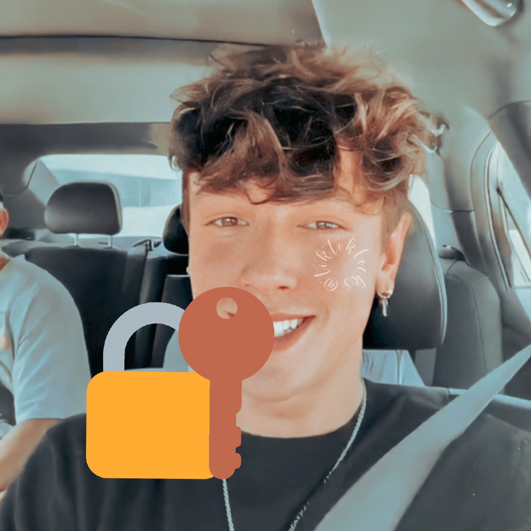 tiktoklocks's tweet photo. — ICONS BRYCE HALL —

💣 10 FAVS E 10 RTS NÓS LIBERAMOS 💣 https://t.co/VkTU2SMjhI