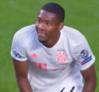 SuaveeBall's tweet photo. Alaba smiled and the rest is history. #BarcaBayern #BayernBarca #ChampionsLeague #messicrying https://t.co/IYczMvaaXc