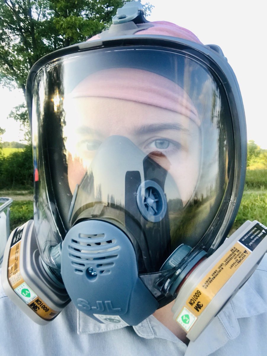Ecology_forlife's tweet image. Today was the next stage for my research project. Pesticide trails. The objective of this research is to understand the mechanisms driving arthropod regulation in agroecosystems focusing on 4 core factors: climate, predation pressure, plant resources, and chemicals @raresites