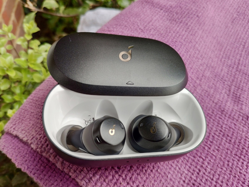 GadgetExplained's tweet photo. Reviving an old spirit, the @soundcoreaudio Spirit Dot 2 restores the former glory of the #SpiritPro with a completely #wirelesses solution
https://t.co/nBZt0QiypV #Soundcore @AnkerOfficial https://t.co/hImL7wK37i