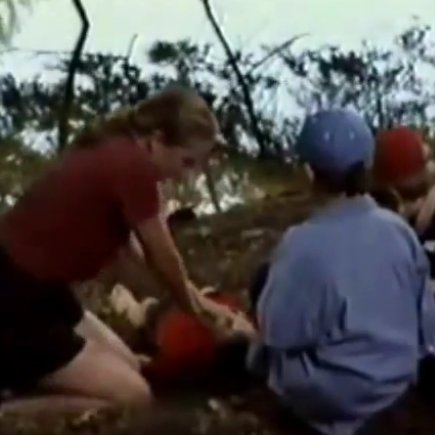 Christine_AMC's tweet photo. #OnThisDayInPineValley 1995 #JanetGreen saved young #JamieMartin from drowning🏆 Unfortunately this would lead to the discovery &amp; dissolution of the Happy Cabin Family that had been formed between Janet,Laura &amp;Pierce💚#AllMyChildren #AMC #AMCForever @TheRobinMattson #RobinMattson https://t.co/kkUttmJ9mg