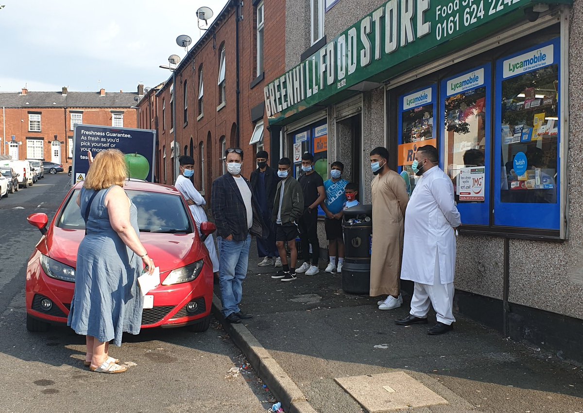 GeKnox's tweet photo. Lots of joint working today within #Oldham encouraging communities to help prevent #lockdown and stay #covidsafe
#Oldhamccg #communities #Glodwick #Clarksfield #OldhamSouth #HopeCitadel #FlattenTheCurve #GP #Nurse #councillors #InItTogether https://t.co/dV3Y5qVK8z