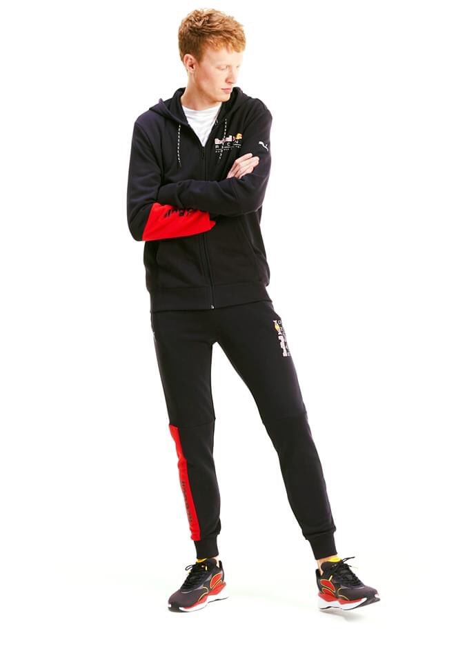 TheRacingStore1's tweet photo. New Red Bull Racing items available. A nice hoody and sweatpants. Visit our store in Amsterdam or Rotterdam. https://t.co/fBXeBrbM0v https://t.co/Ze1I1hIYiN