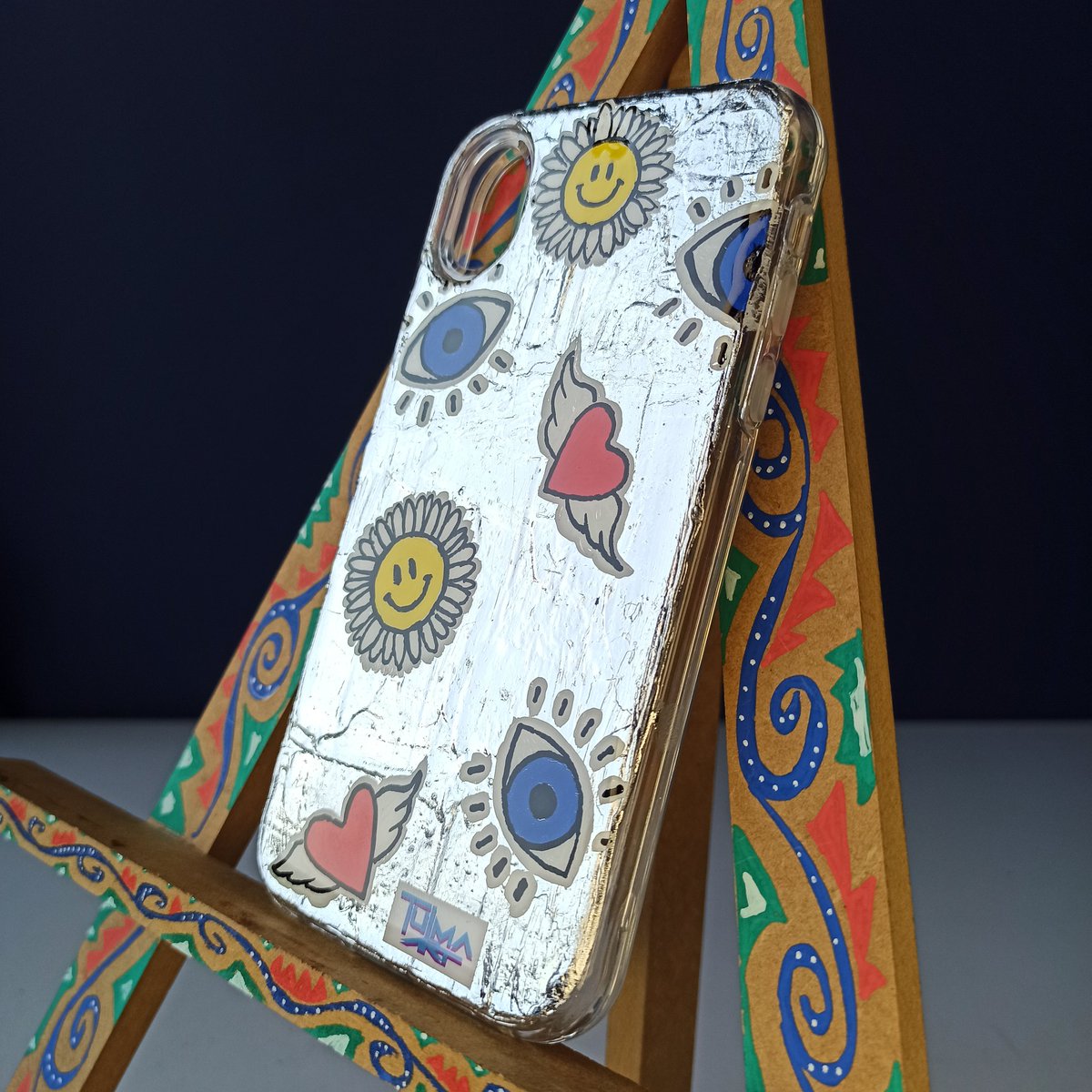 TulmaArt's tweet photo. Un diseño único 🤩 compártenos con lo que más te identifiques y nosotros lo pintamos a mano !
#tulmaart #mty #monterrey #case #funda #carcasa #pintadoamano #handpaint #art #artwork #arte #acrilico #eyes #heart #sunflower #foil #foilcase #iphonexrcase #iphonecase https://t.co/jJkXl4cqY8