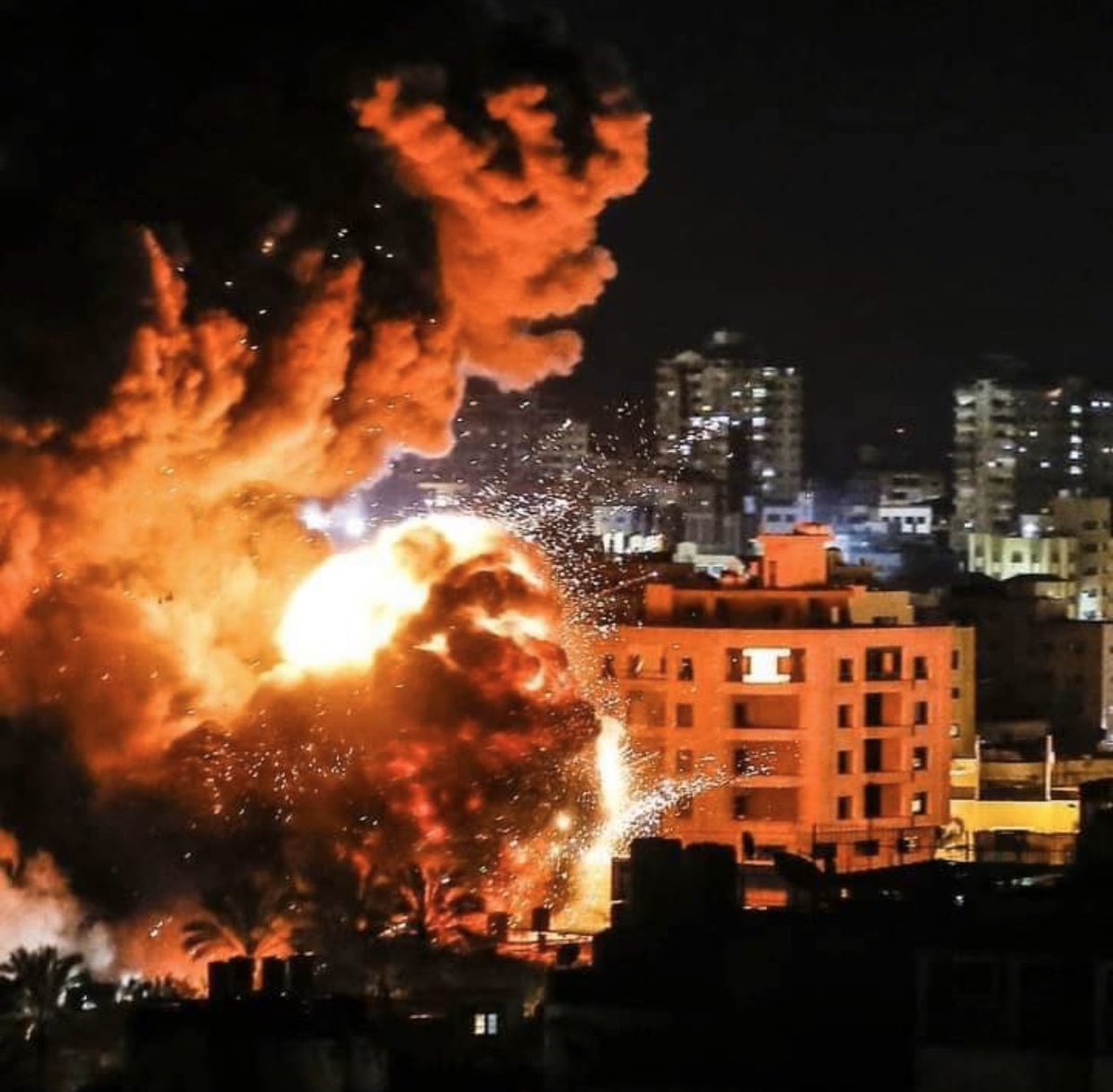 saragaza94's tweet photo. Since mainstream media doesn’t want to show this, Israeli aircrafts bombed several areas on the Gaza Strip. Israel says they stand with Lebanon whilst this monstrosity happens. Fuck Israel till my last breath #GazaUnderAttack https://t.co/eMnESpqM6c