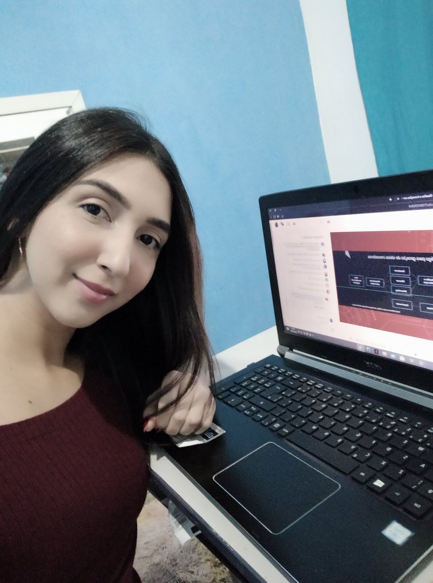 CheilaCastro3's tweet photo. @sengema_  pq tão perfeita?!!!!😭
Já estamos no último dia, poxaaaa😭
#SENGEEmCasa https://t.co/eaP1g4IgEZ