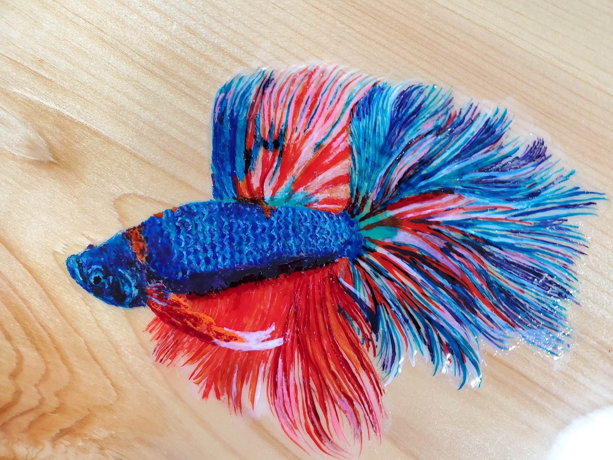 Efibass ベタさん カラーバージョン ベタ 金魚 熱帯魚 アート レジン 樹脂 無垢板 桧 イラスト デッサン T Co G9rails7zr Twitter