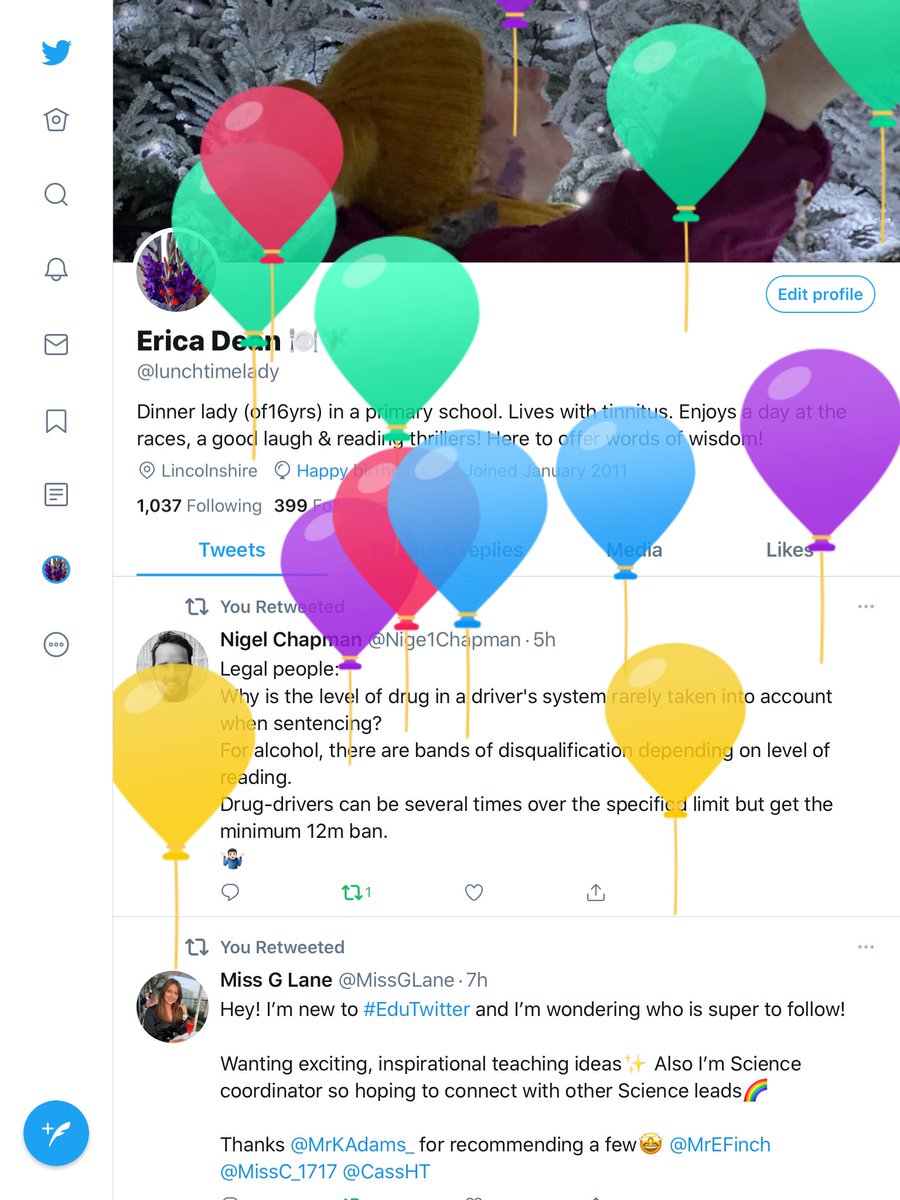 PandaMum14's tweet image. Afternoon Tea is from #Devlins #Holbeach
Thanks to my dear friends Sharon and Mandy.
Cakes from #Epulari Carrot cake is divine
Thanks to @handbaggirl1999 (stay safe)
 @MoultonBulb #shoplocal #lincsconnect