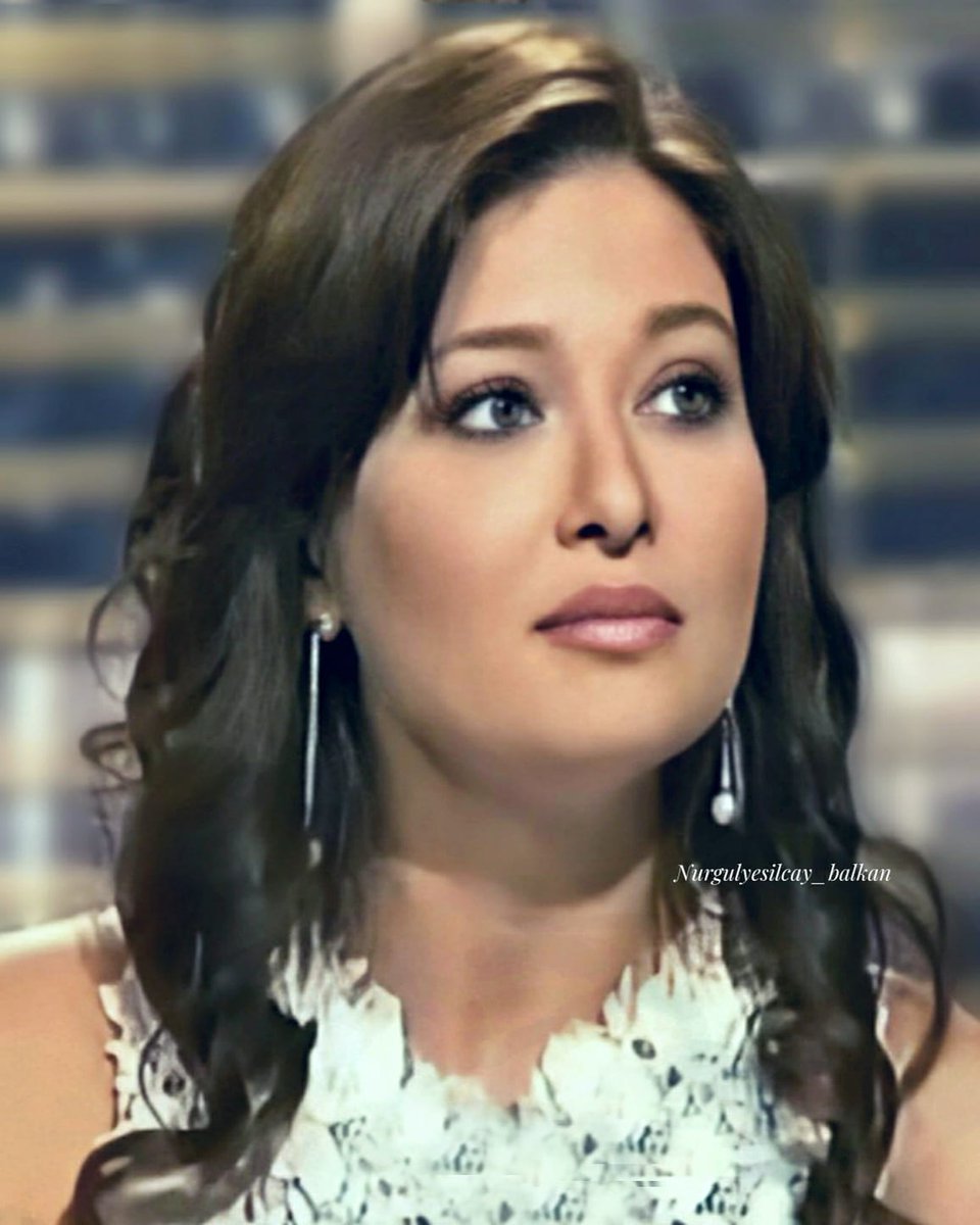 nyblkn's tweet photo. @nrglyslcy #nurgulyesilcay #nurgülyeşilçay #kosem #RTLpassion #Croatia #Hrvatska https://t.co/ABRKU8yzQo
